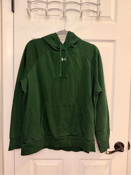 Tops - Under Armor Hoodie